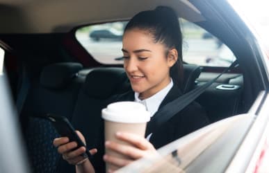 24/7 female-friendly airport taxi service in Steamboat, CO